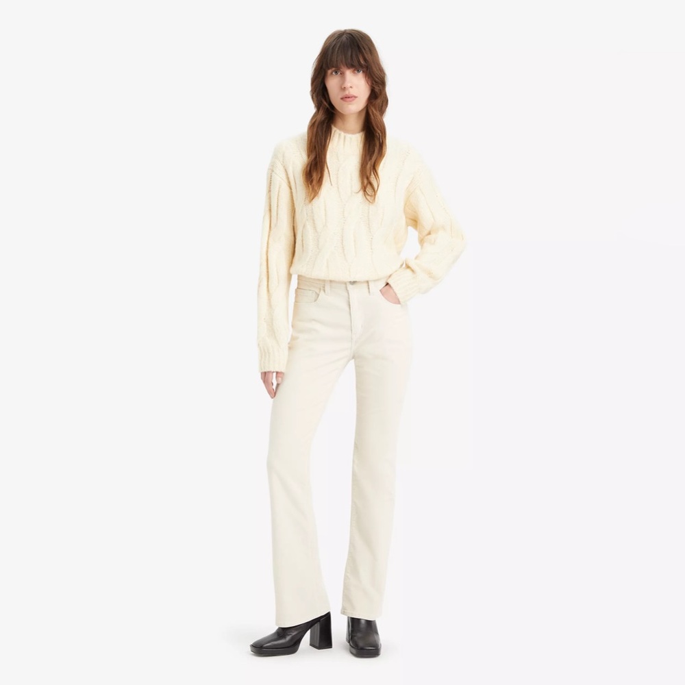Levi’s Strauss Ribcage Bootcut Cream Flare Jeans for Women sz 29